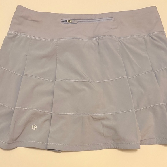 LULULEMON PACE RIVAL SKIRT SIZE 6 gently worn like new - Picture 3 of 7